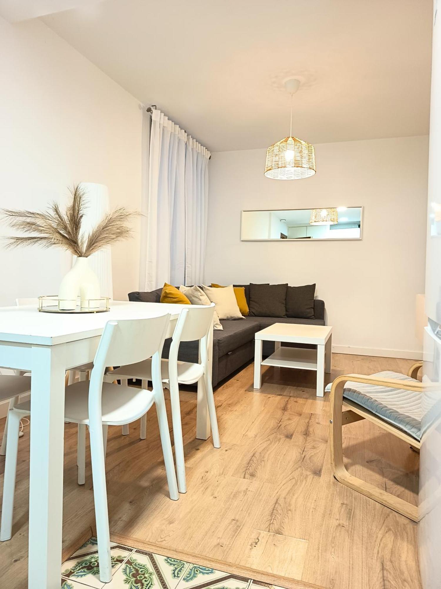 Modern Plaza De Toros Apartment With Free Parking Гранада Екстериор снимка